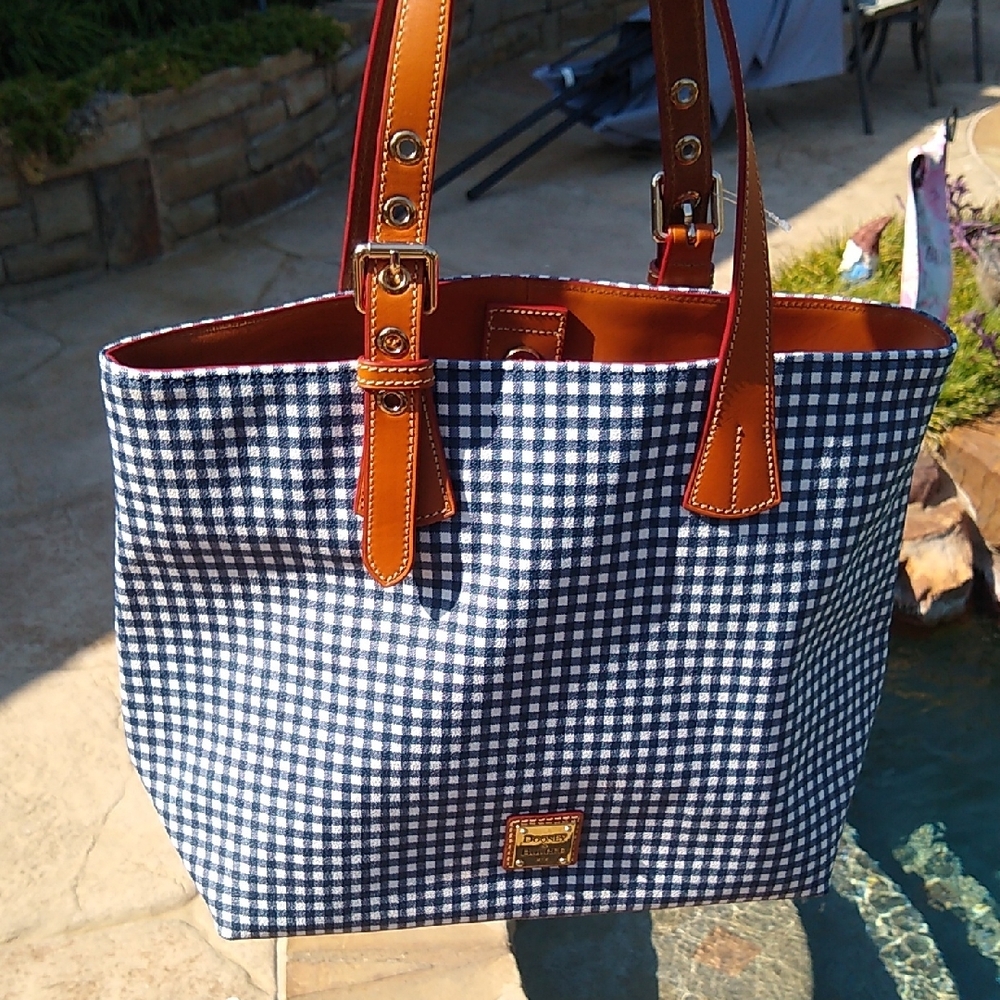 Dooney & Bourke Gingham Emily Tote Bag with Leather Handles NWOT!!! - Picture 12 of 16